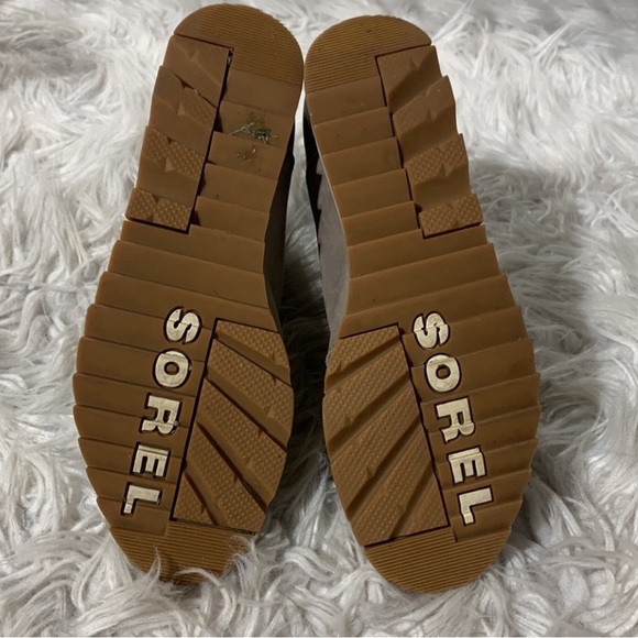 SOREL Harlow Chelsea boots taupe leather slip-on simple clean lines Women’s sz 8 - Picture 5 of 7